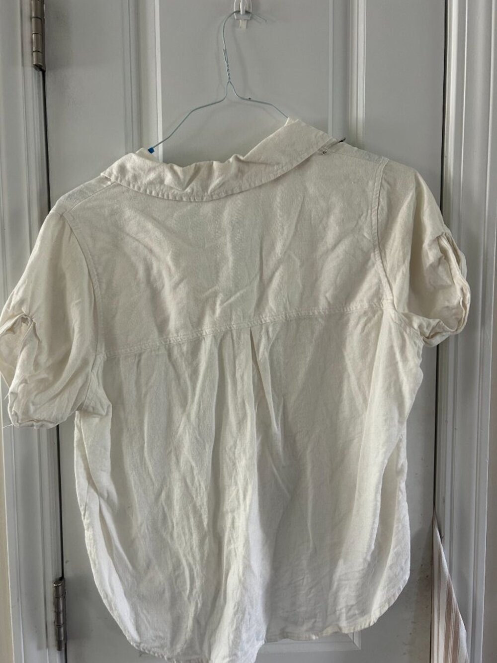 Universal Thread White Button Up - Picture 4 of 4